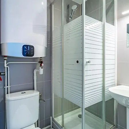 Proche Boulevard Voltaire Lägenhet