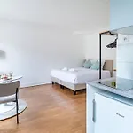 Proche Boulevard Voltaire Appartamento